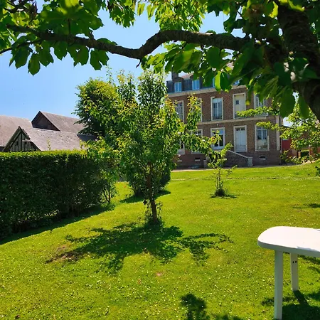 Fief Des 3 Guillaume D'hotes Ecouis