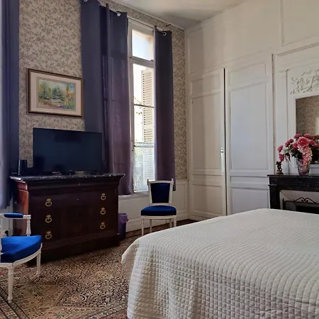 Fief Des 3 Guillaume D'hotes Guest house Ecouis