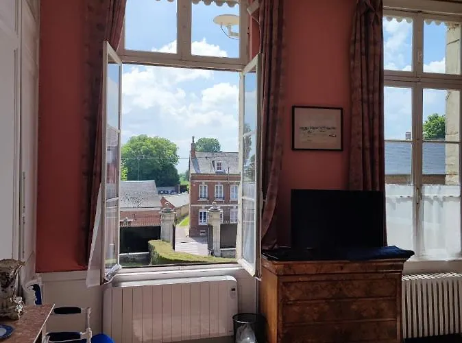 Fief Des 3 Guillaume D'hotes 3* Ecouis